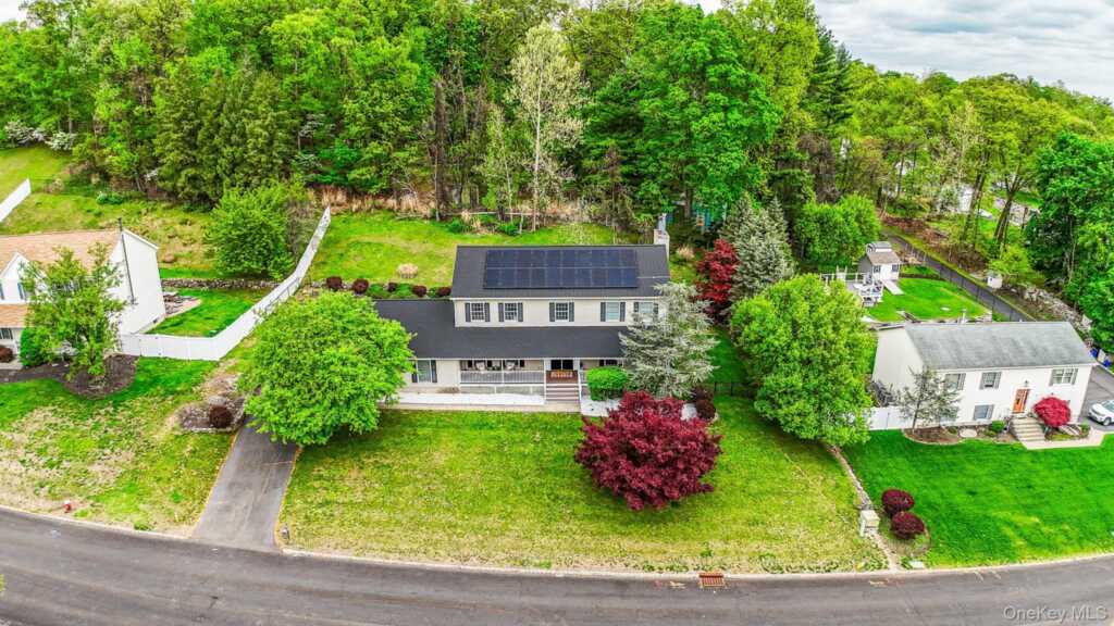 29 John F Kennedy Drive, Stony Point, NY 10980 - Photo 32 of 40