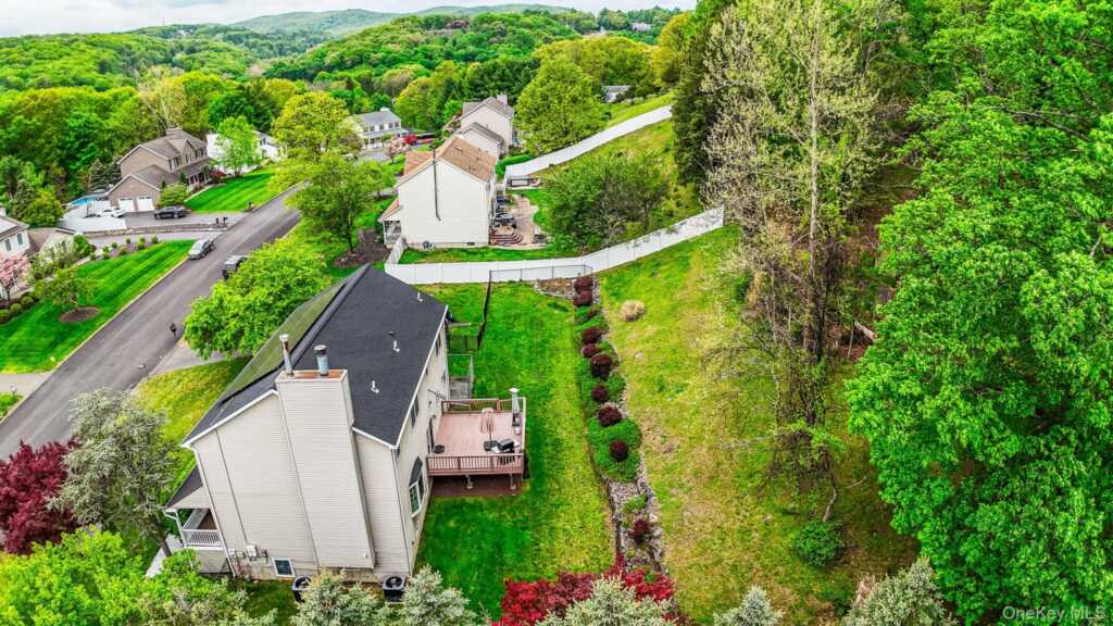 29 John F Kennedy Drive, Stony Point, NY 10980 - Photo 39 of 40