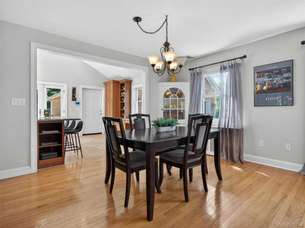 407 N Midland Avenue, Nyack, NY 10960 - Photo 11 of 50