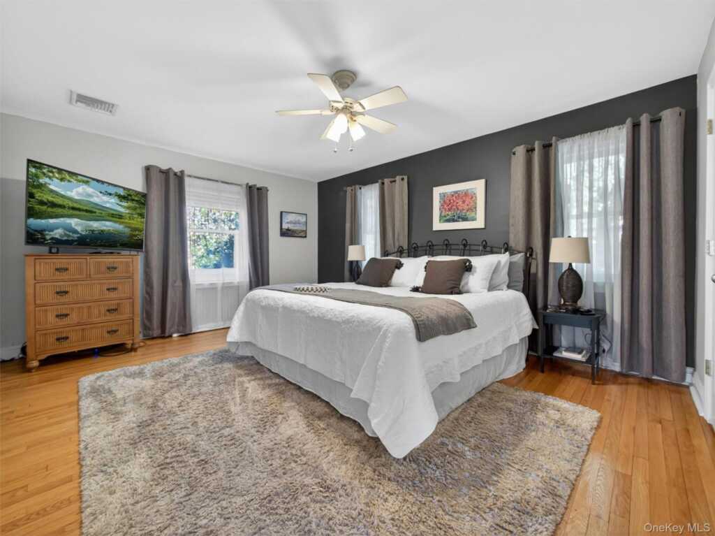 407 N Midland Avenue, Nyack, NY 10960 - Photo 20 of 50