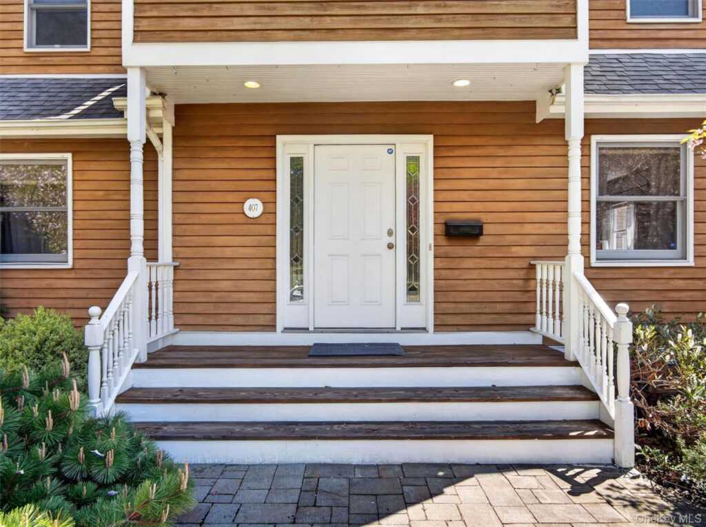 407 N Midland Avenue, Nyack, NY 10960 - Photo 3 of 50