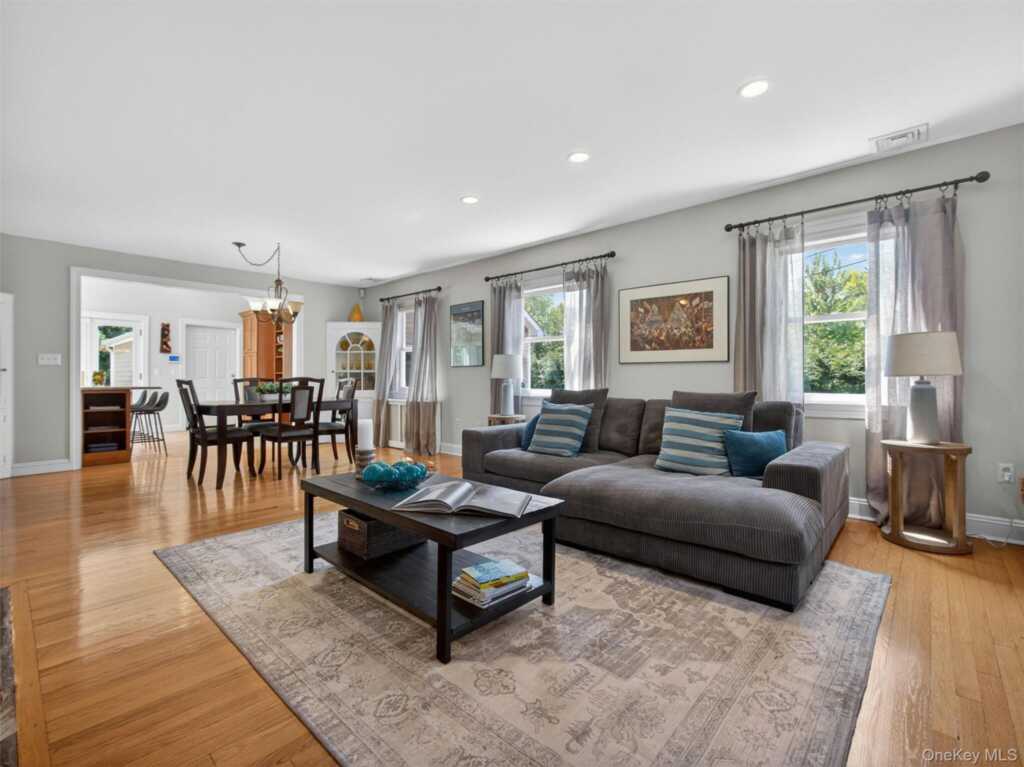 407 N Midland Avenue, Nyack, NY 10960 - Photo 5 of 50