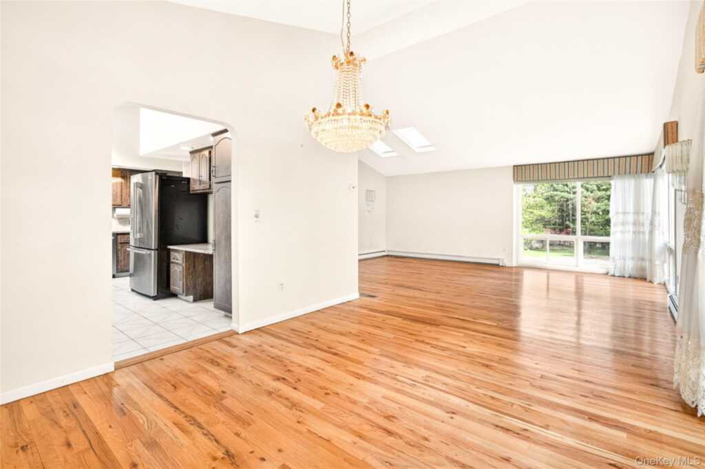 4 Hobart Court, New City, NY 10956 - Photo 13 of 48