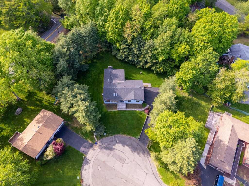 4 Hobart Court, New City, NY 10956 - Photo 3 of 48