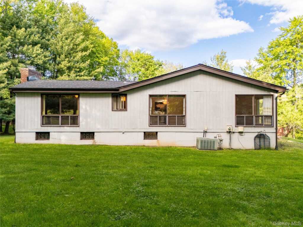 4 Hobart Court, New City, NY 10956 - Photo 43 of 48