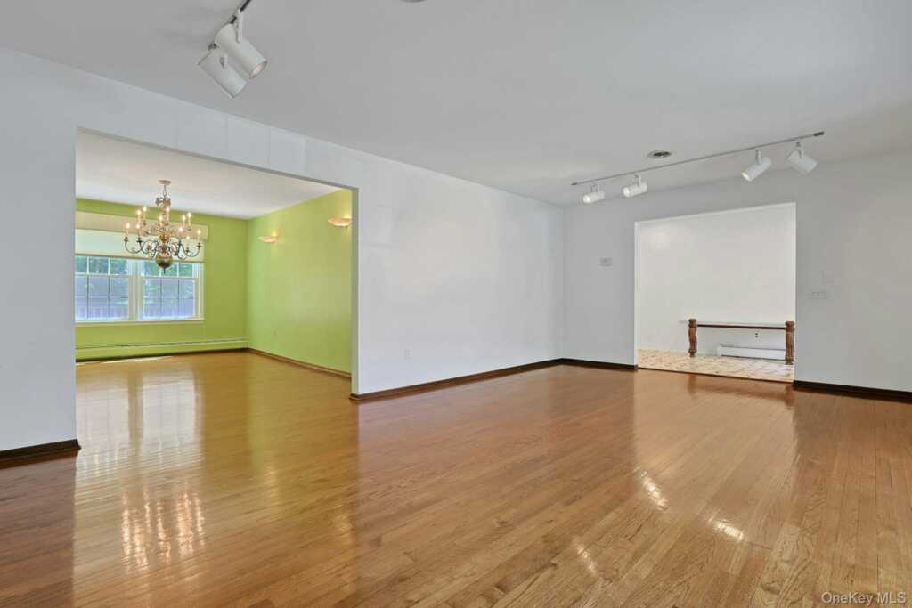 44 Ruth Drive, New City, NY 10956 - Photo 6 of 45
