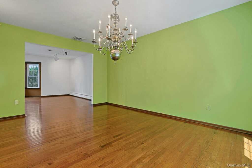 44 Ruth Drive, New City, NY 10956 - Photo 7 of 45