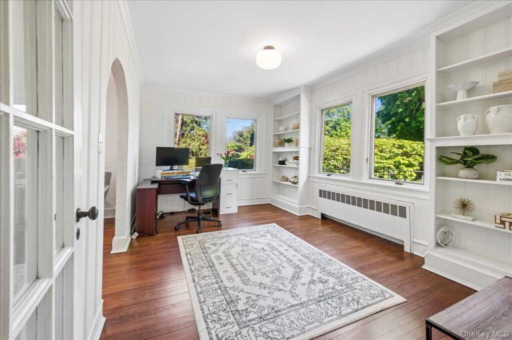 62 Broadfield Road, New Rochelle, NY 10804 - Photo 20 of 40