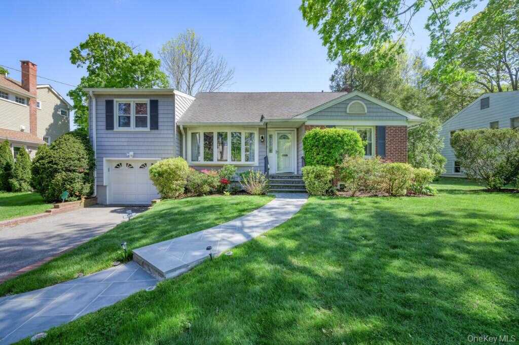 25 Frederick Lane, New Rochelle, NY 10583