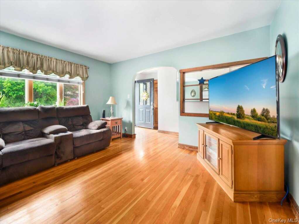 16 Will Rogers Lane, Nanuet, NY 10954 - Photo 11 of 28