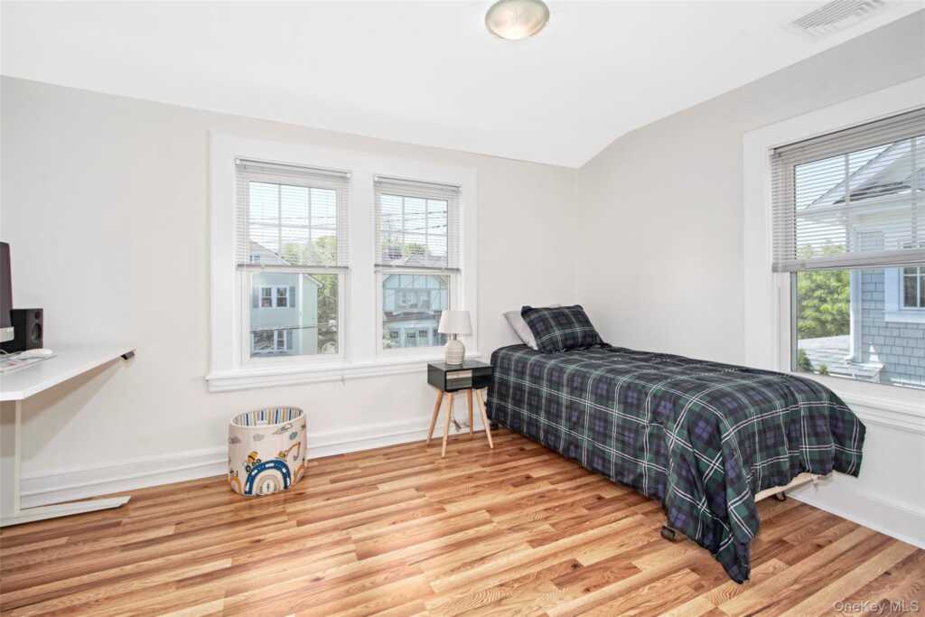 42 Oakwood Avenue, Rye, NY 10580 - Photo 15 of 27