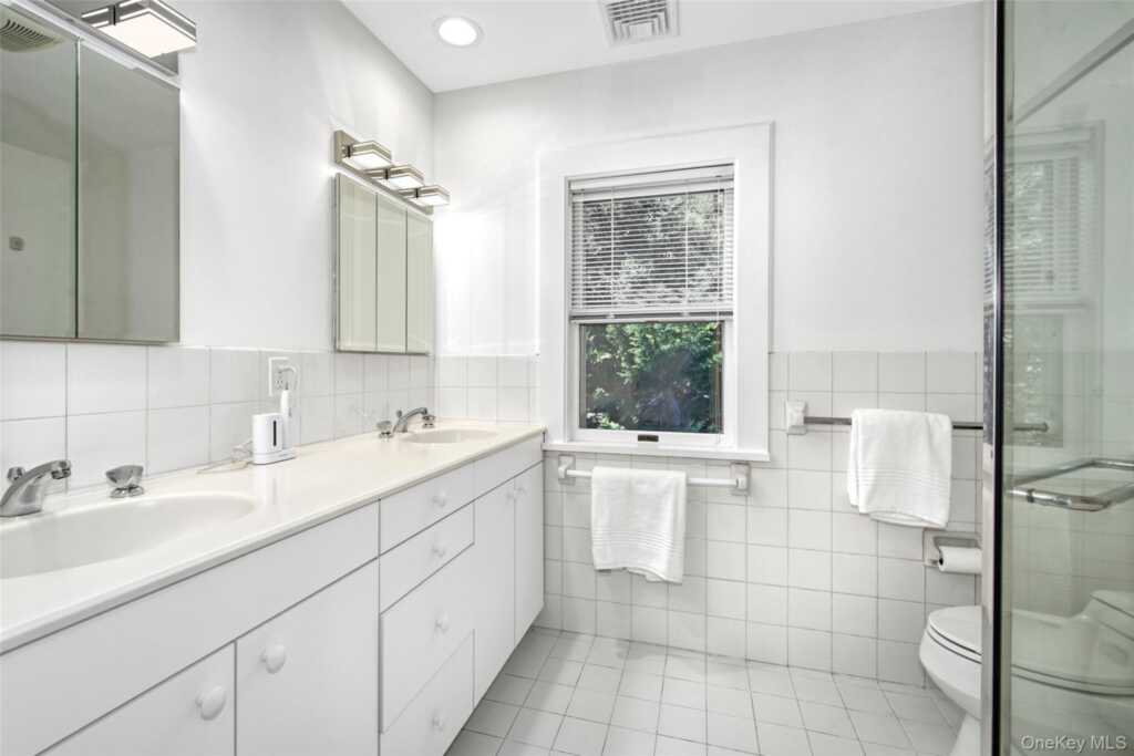 42 Oakwood Avenue, Rye, NY 10580 - Photo 20 of 27