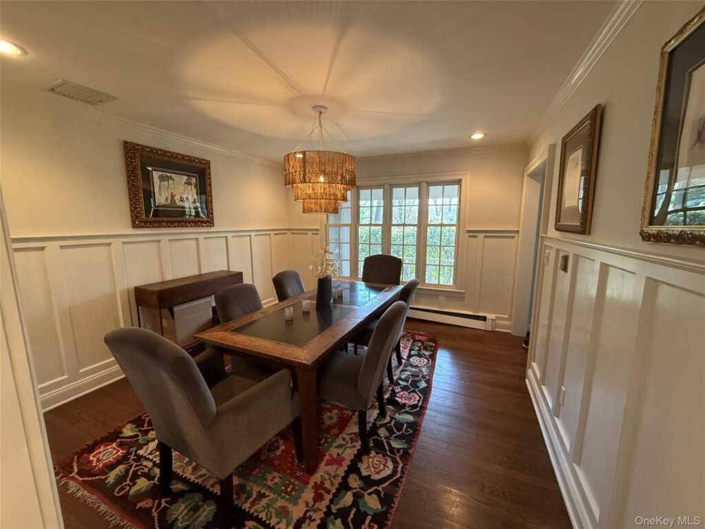 21 Westbank Road, Rye, NY 10580 - Photo 11 of 32