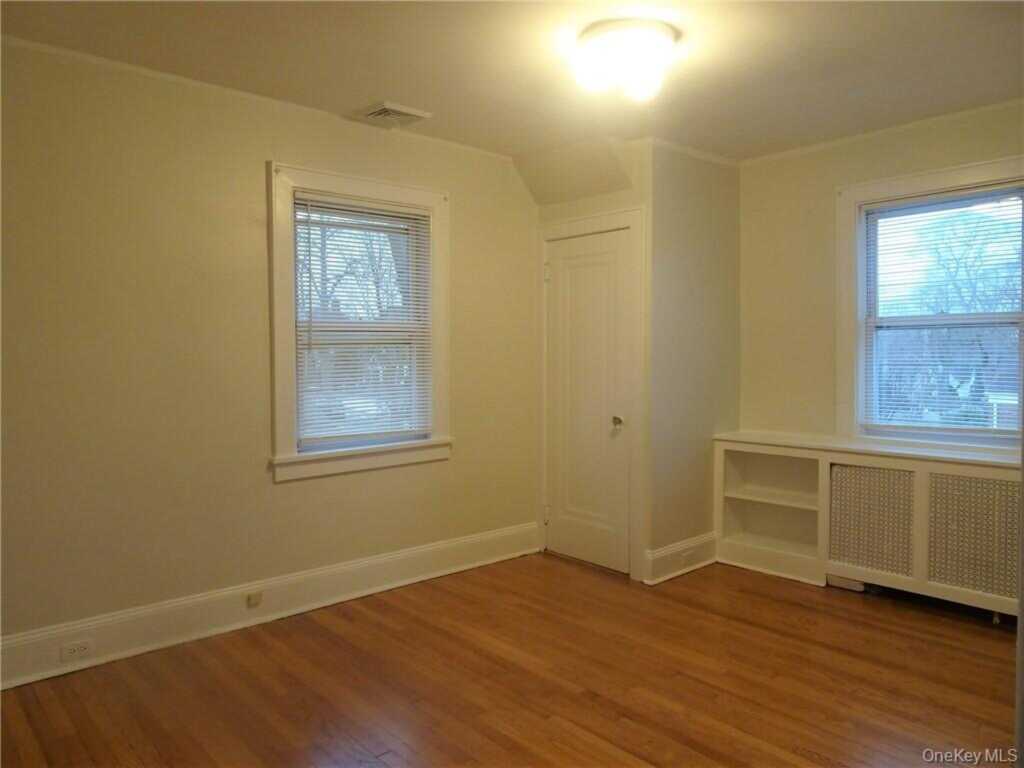 218 Carroll Avenue, Rye, NY 10543 - Photo 17 of 24