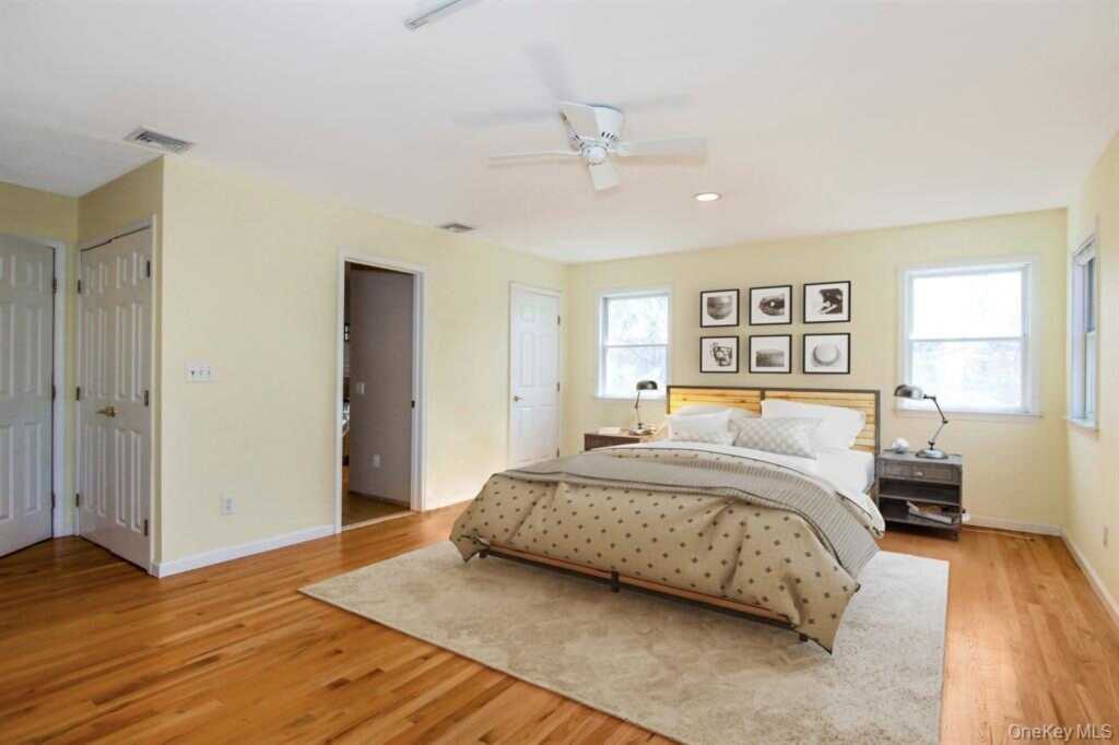 4 Manor Place, White Plains, NY 10605 - Photo 18 of 32