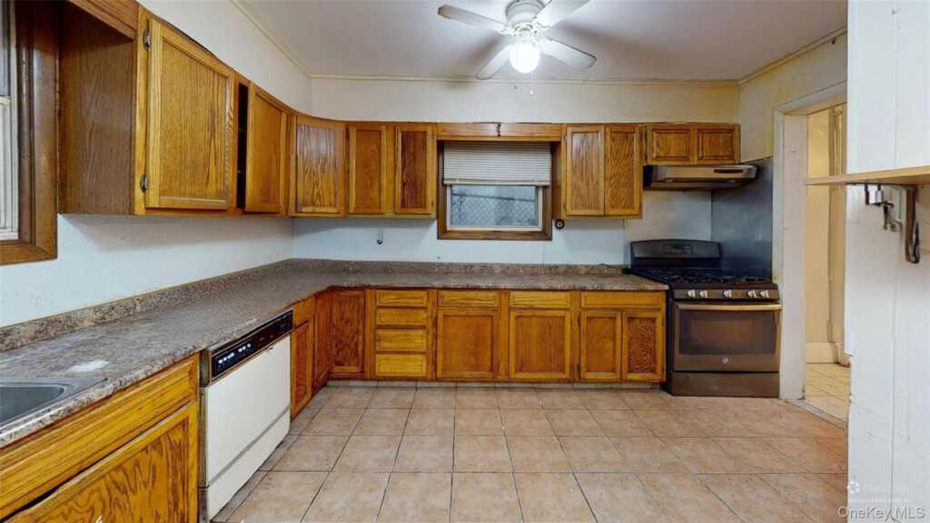 26 Parker Street, Rye, NY 10573 - Photo 17 of 24