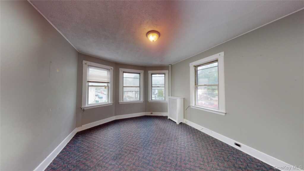26 Parker Street, Rye, NY 10573 - Photo 2 of 24
