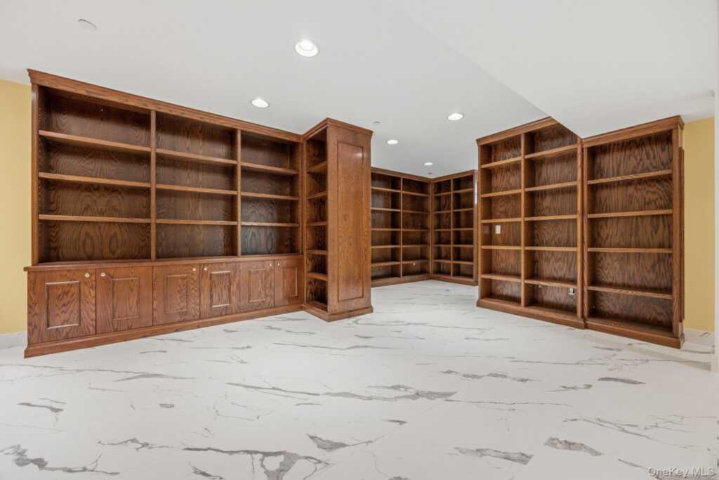 9 Meeting House Lane, Rye, NY 10573 - Photo 26 of 47