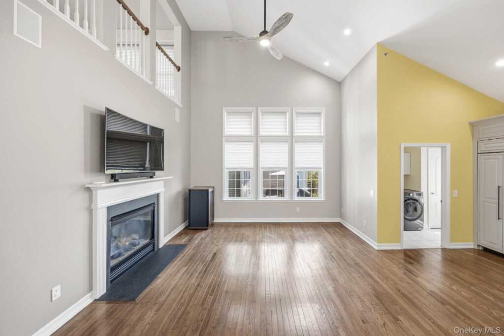 9 Meeting House Lane, Rye, NY 10573 - Photo 3 of 47