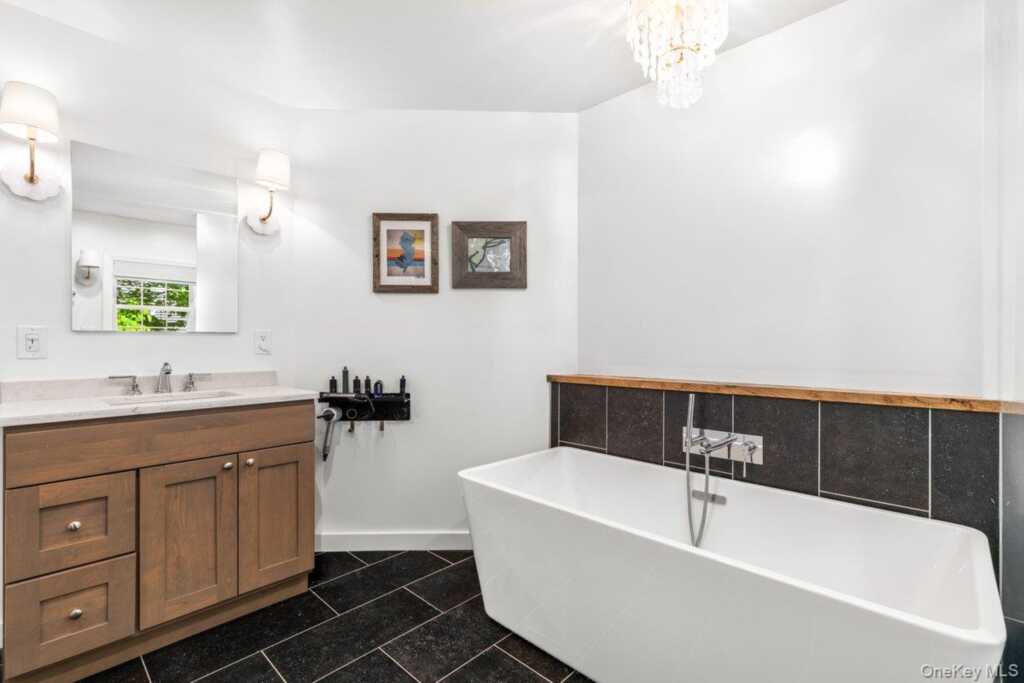 34 Davis Avenue, Rye, NY 10580 - Photo 20 of 33