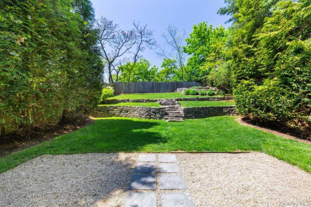 34 Davis Avenue, Rye, NY 10580 - Photo 28 of 33