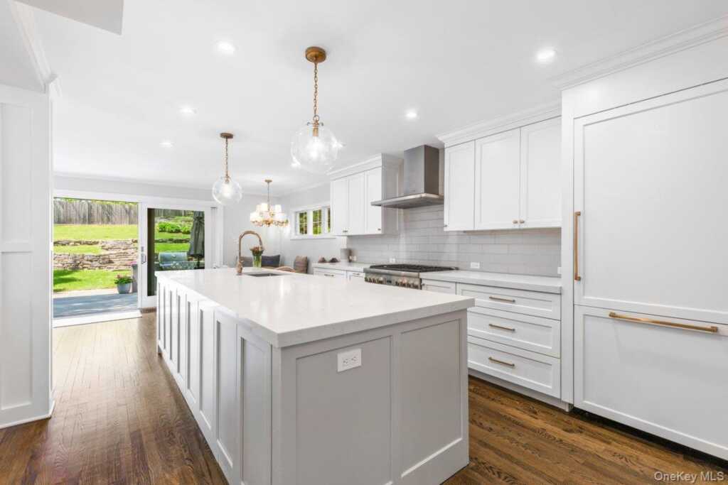 34 Davis Avenue, Rye, NY 10580 - Photo 7 of 33