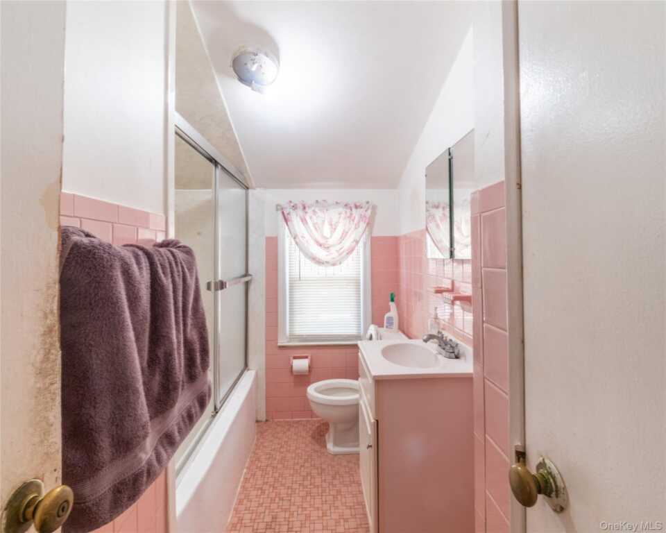 255 Glen Avenue, Rye, NY 10573 - Photo 10 of 18