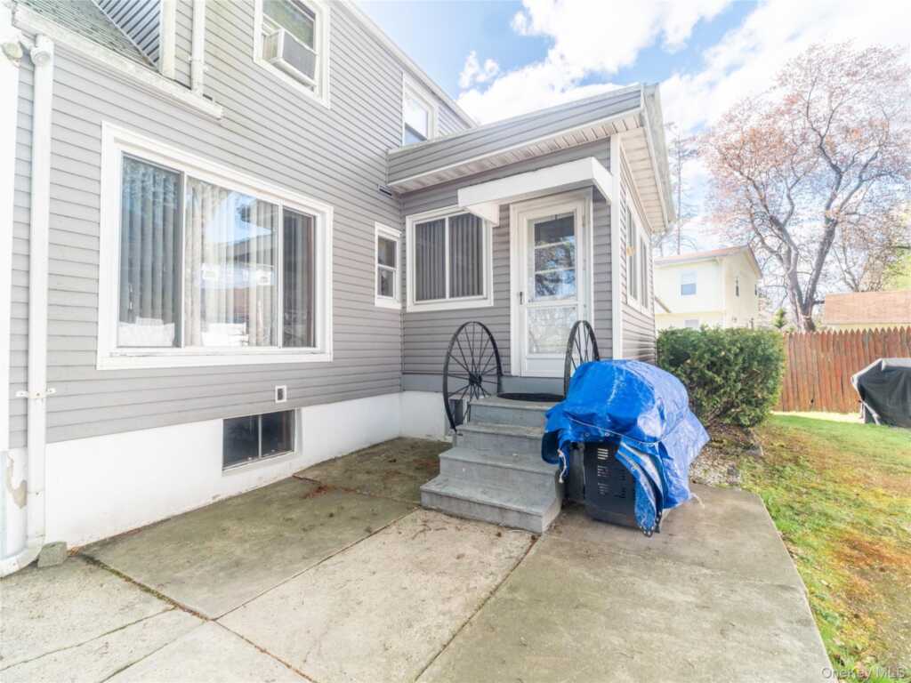 255 Glen Avenue, Rye, NY 10573 - Photo 15 of 18