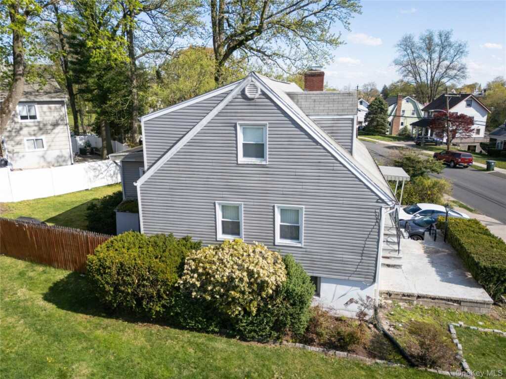 255 Glen Avenue, Rye, NY 10573 - Photo 4 of 18