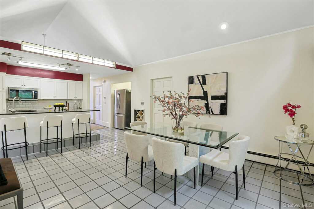 277 S Boulevard, Nyack, NY 10960 - Photo 14 of 32