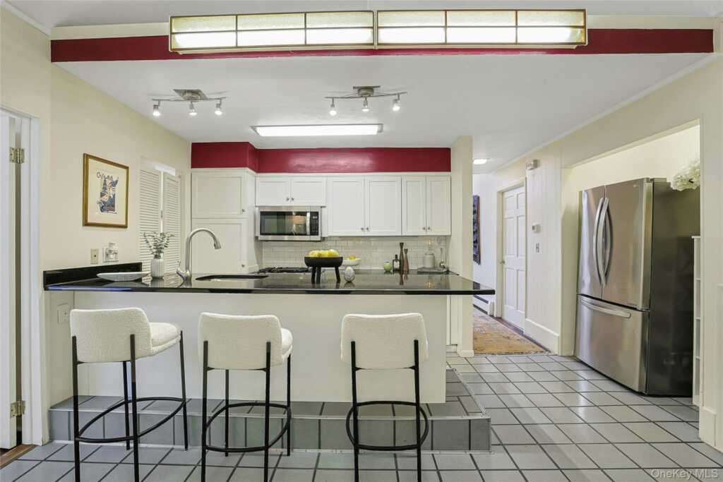 277 S Boulevard, Nyack, NY 10960 - Photo 15 of 32