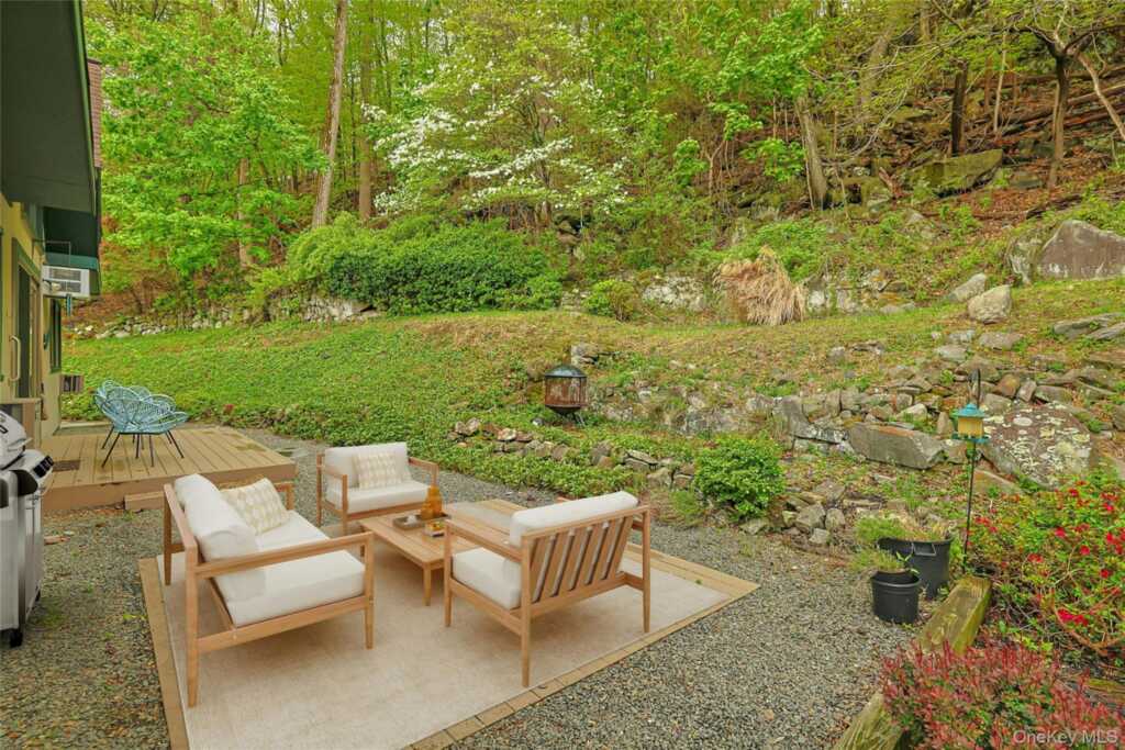 277 S Boulevard, Nyack, NY 10960 - Photo 24 of 32