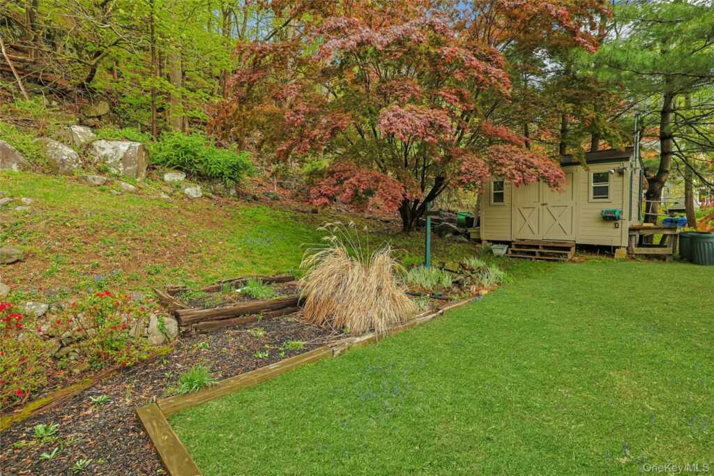 277 S Boulevard, Nyack, NY 10960 - Photo 25 of 32