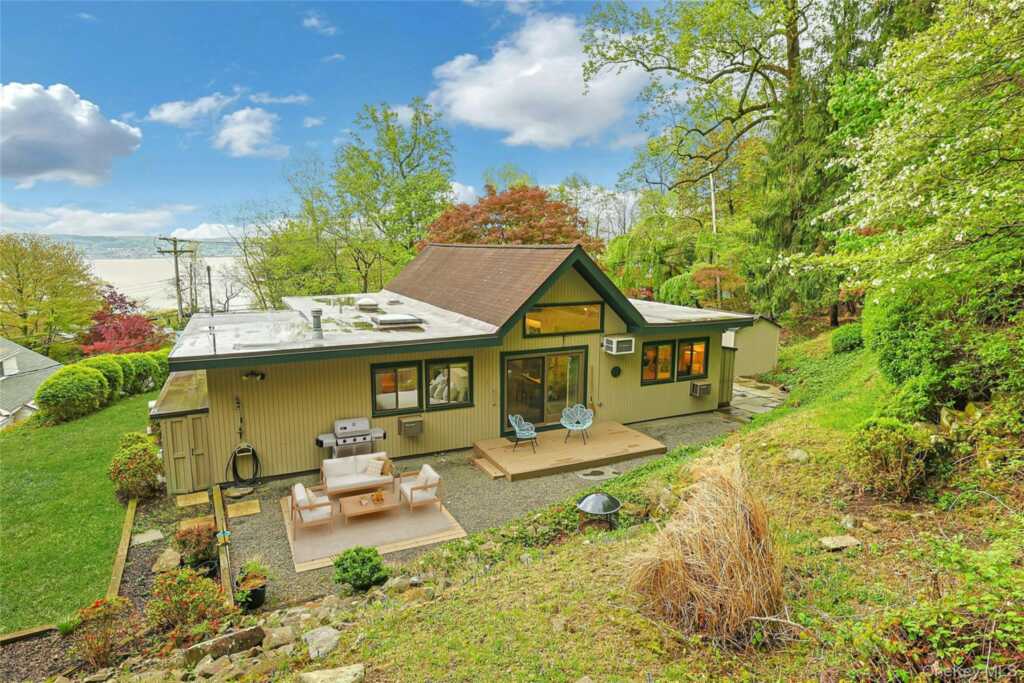 277 S Boulevard, Nyack, NY 10960 - Photo 27 of 32