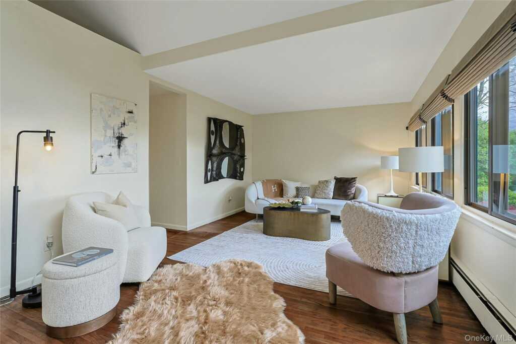 277 S Boulevard, Nyack, NY 10960 - Photo 3 of 32