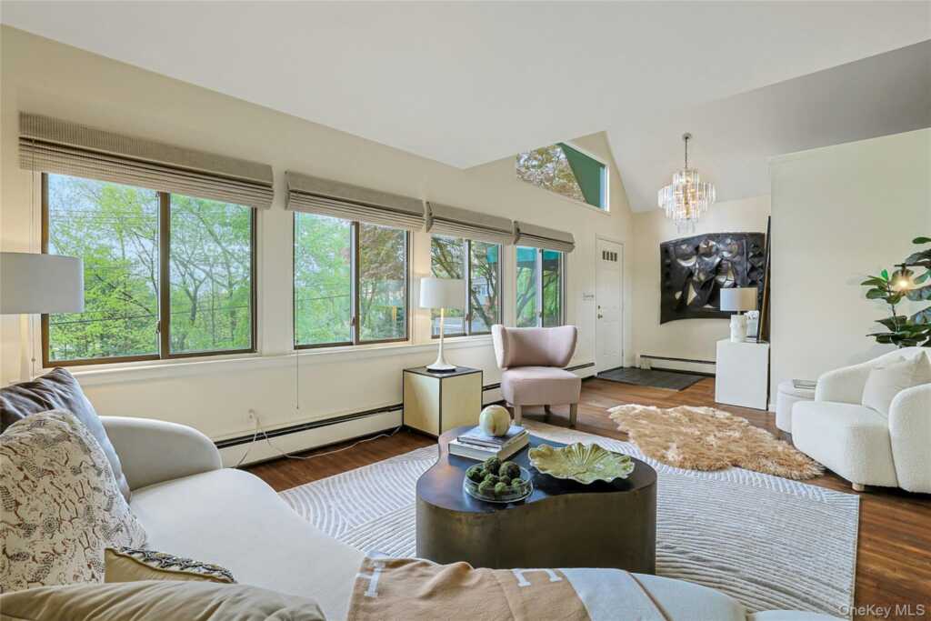 277 S Boulevard, Nyack, NY 10960 - Photo 6 of 32