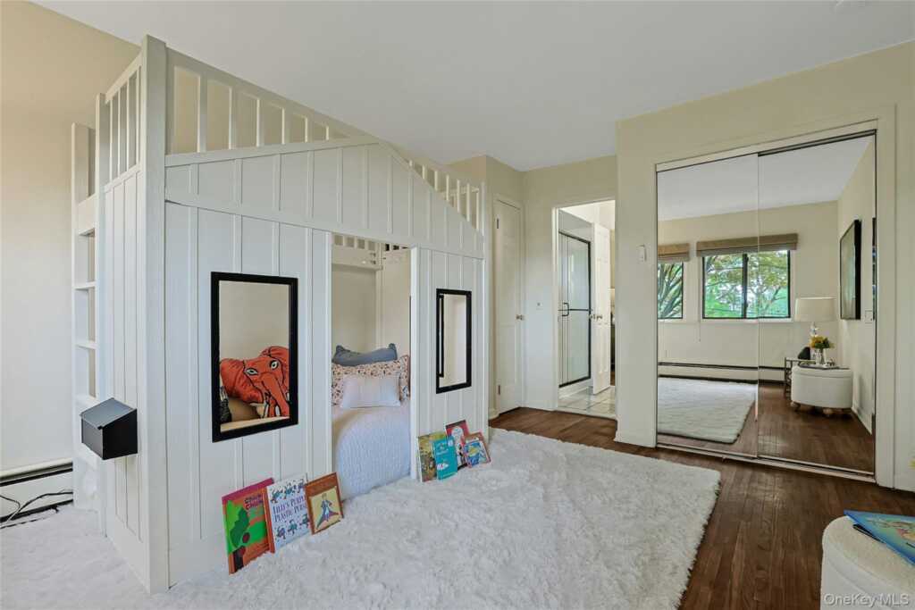 277 S Boulevard, Nyack, NY 10960 - Photo 9 of 32