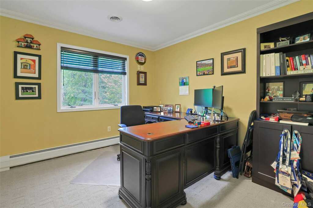 20 Sandstone Trail, New City, NY 10956 - Photo 31 of 40