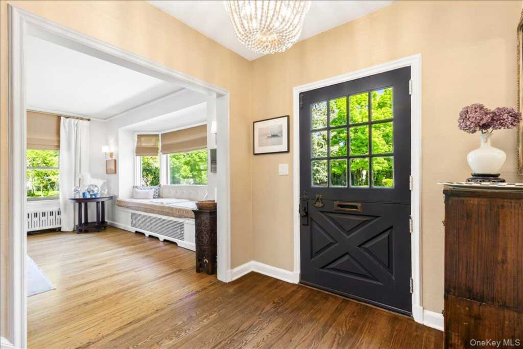 1 Hilltop Drive, Rye, NY 10573 - Photo 2 of 21