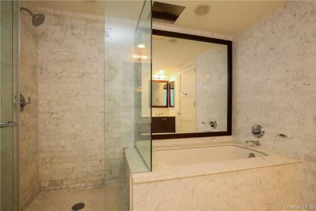 1 Renaissance Square, Unit #21F, White Plains, NY 10601 - Photo 7 of 15