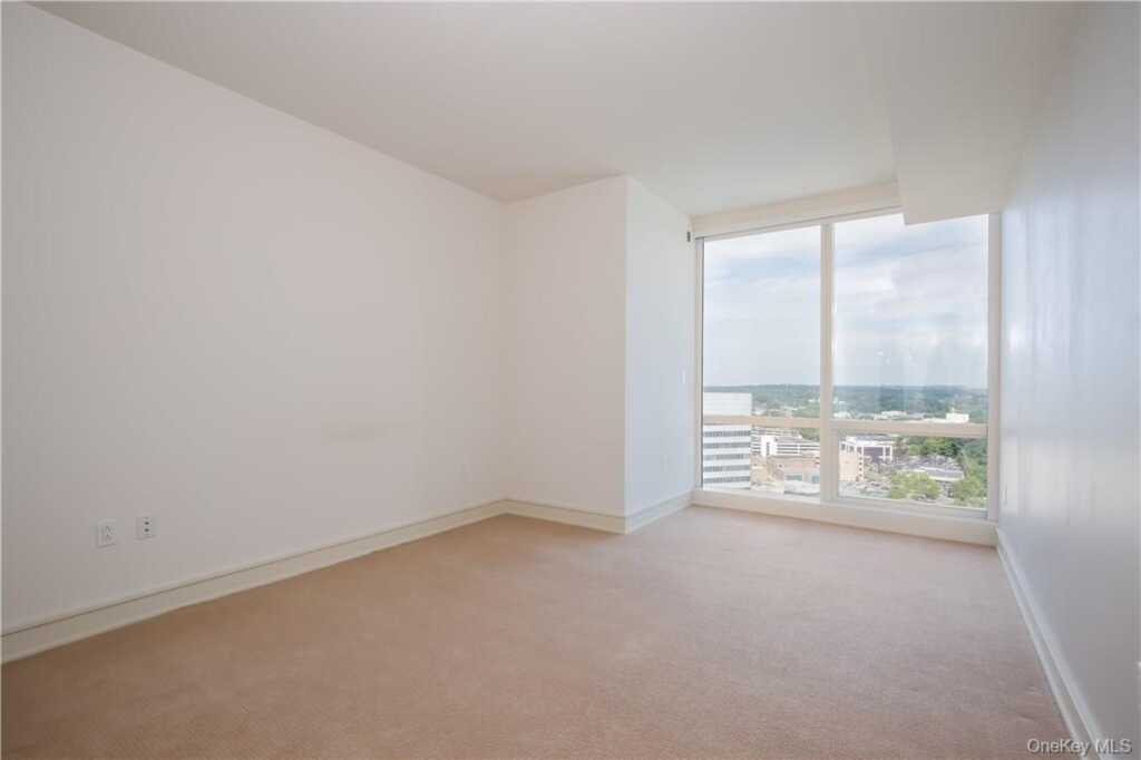 1 Renaissance Square, Unit #21F, White Plains, NY 10601 - Photo 9 of 15