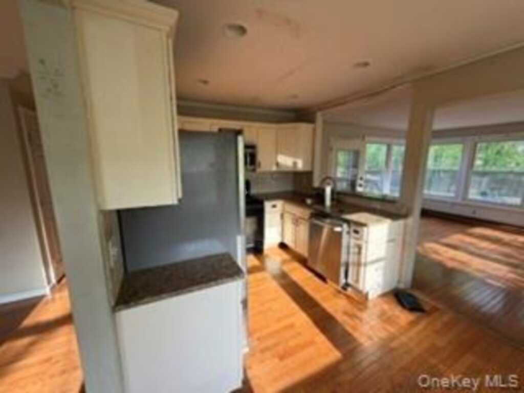 13 Venter Lane, Nanuet, NY 10954 - Photo 20 of 48