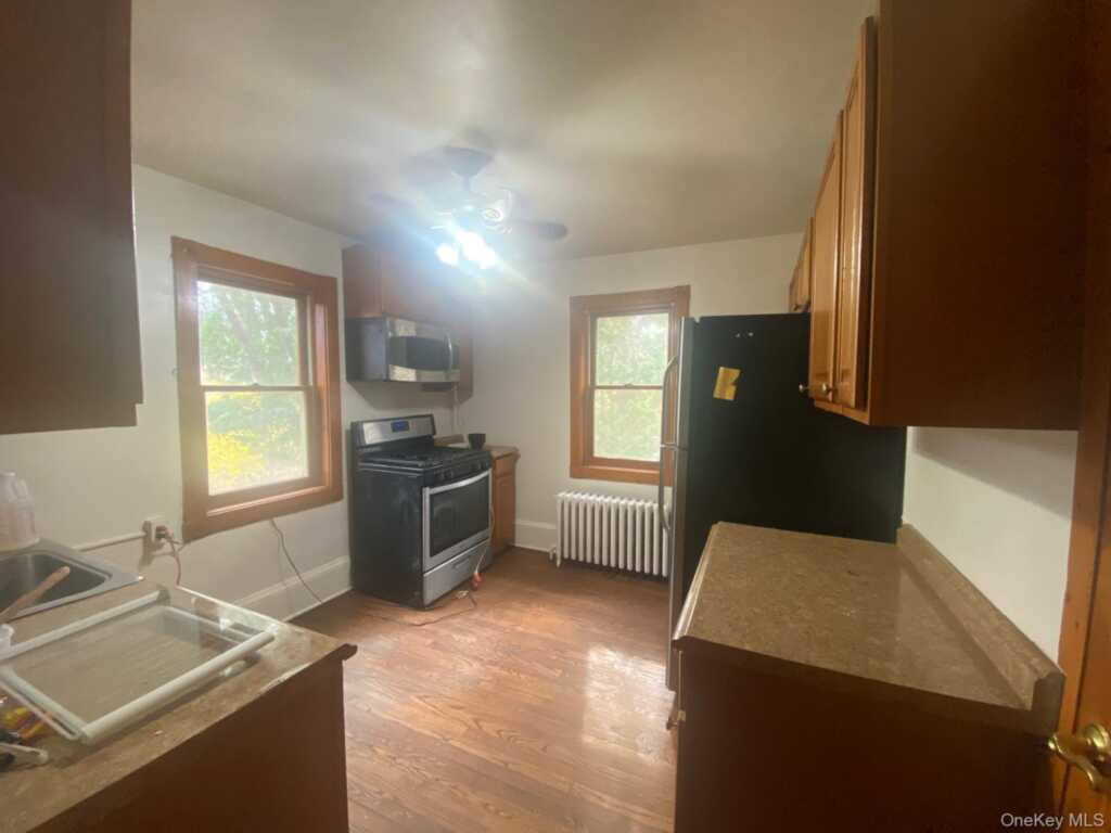 72 N Liberty Drive, Stony Point, NY 10980 - Photo 6 of 9