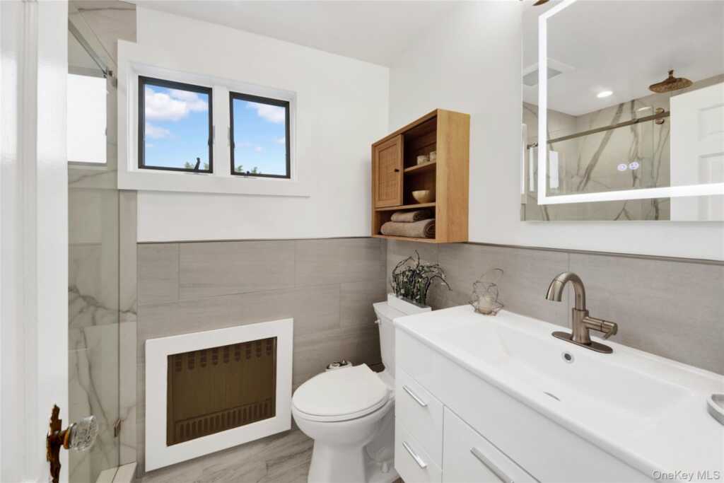 10 Cherry Avenue, New Rochelle, NY 10801 - Photo 27 of 44