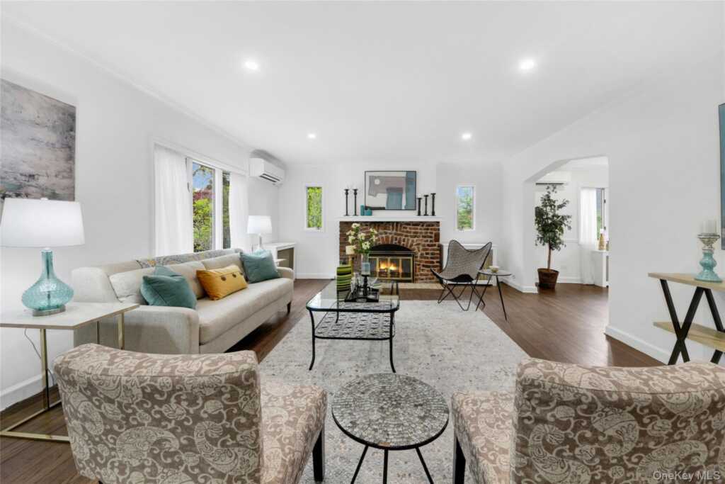 10 Cherry Avenue, New Rochelle, NY 10801 - Photo 8 of 44
