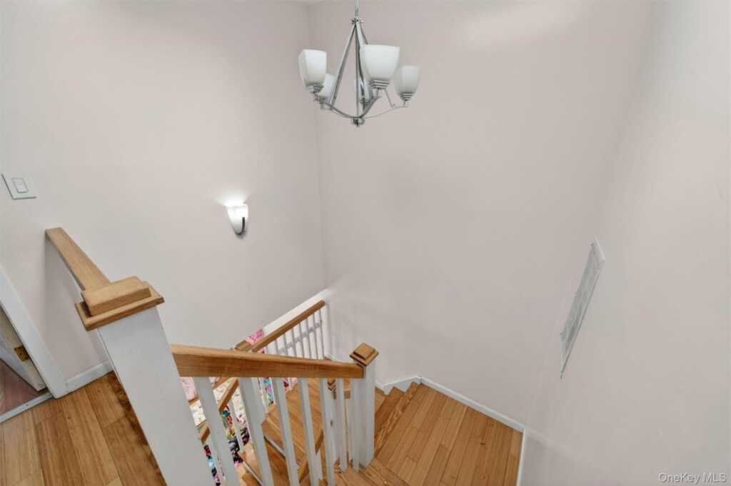 11 Rockledge Drive, Suffern, NY 10901 - Photo 10 of 21
