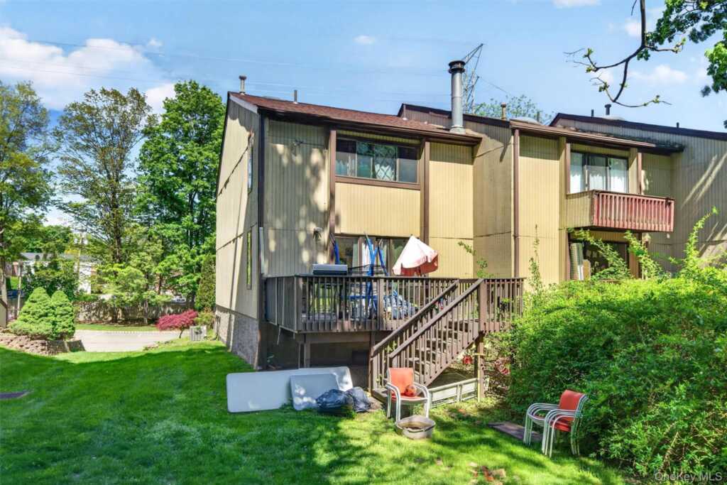11 Rockledge Drive, Suffern, NY 10901 - Photo 18 of 21
