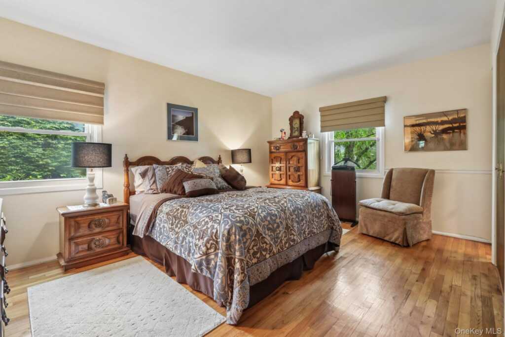 22 Stony Run, New Rochelle, NY 10804 - Photo 16 of 38