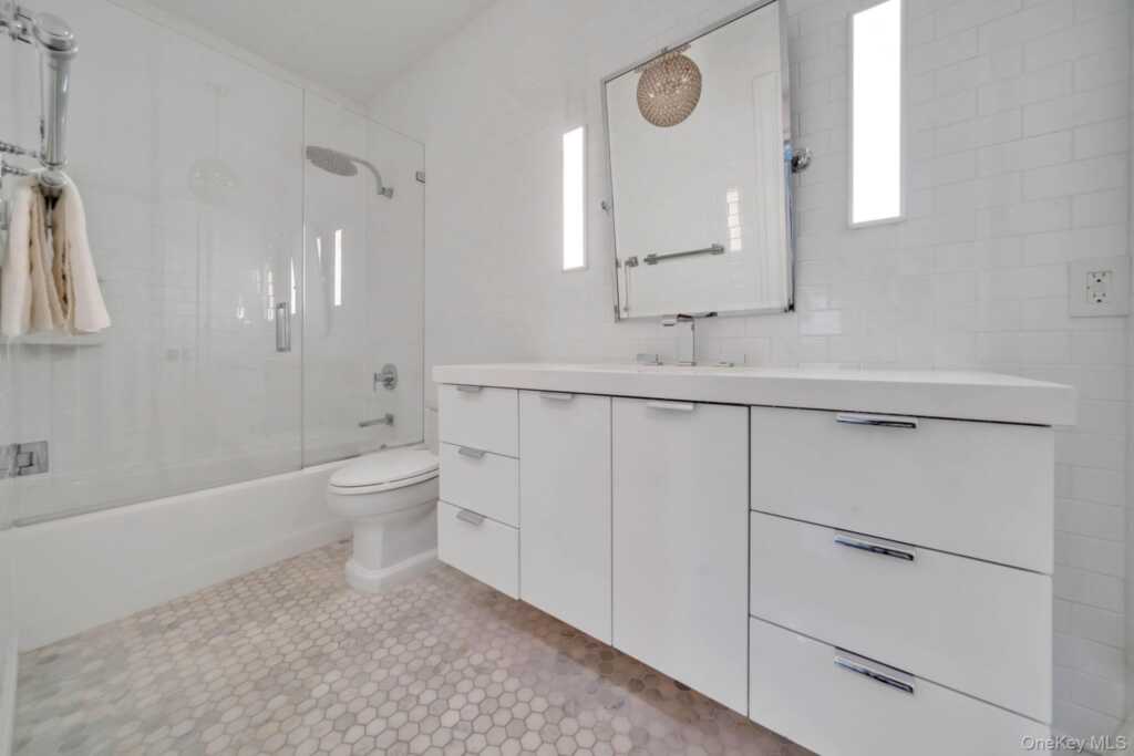 12 Dalewood Drive, Suffern, NY 10901 - Photo 27 of 40