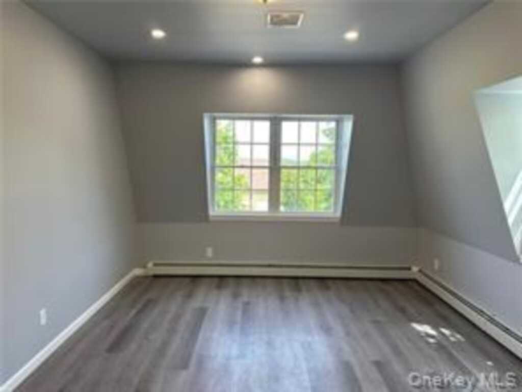 58 S Prospect Street, Nyack, NY 10960 - Photo 4 of 5